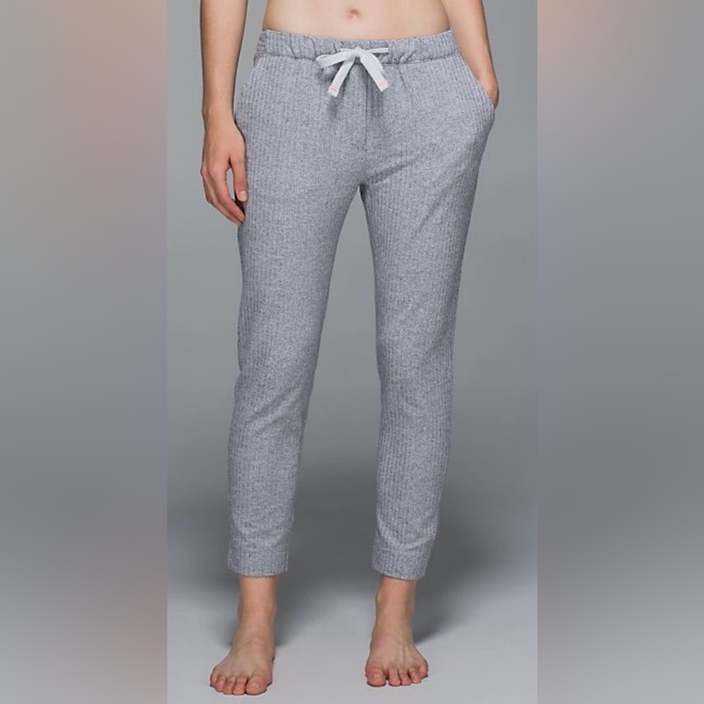 Lululemon Jet Crop Slim Pants